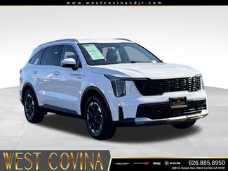 Used 2024 Kia Sorento S FWD video 2