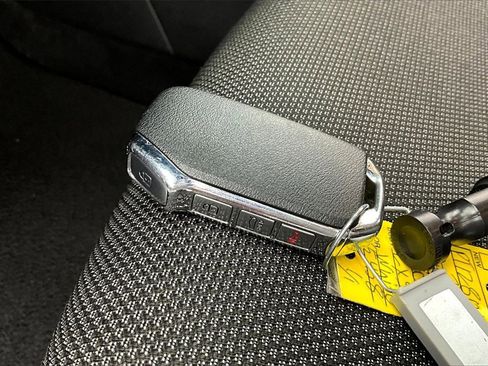 Used 2024 Kia Forte LXS image 11