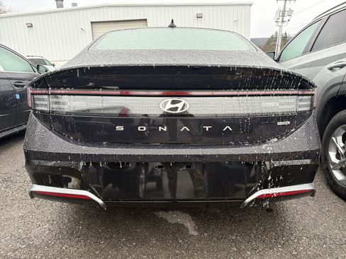 New 2026 Hyundai Sonata SEL image 3
