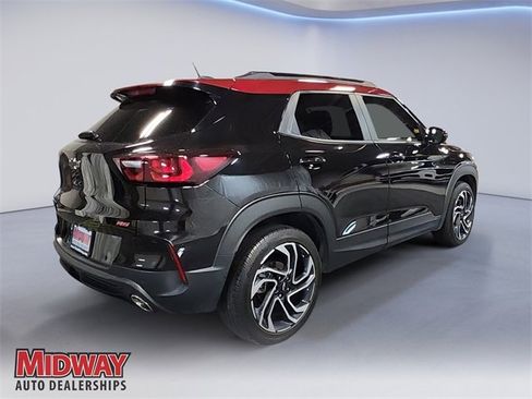 Used 2024 Chevrolet TrailBlazer RS w/ Convenience Package image 5