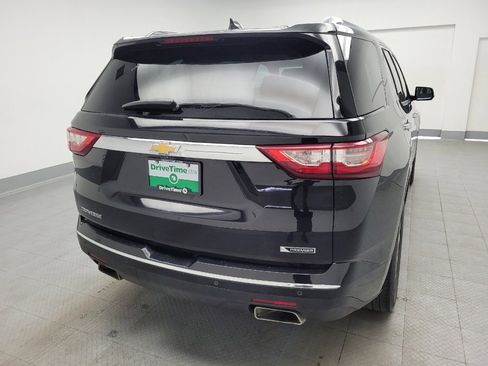 Used 2018 Chevrolet Traverse Premier w/ Driver Confidence II Package FWD image 7