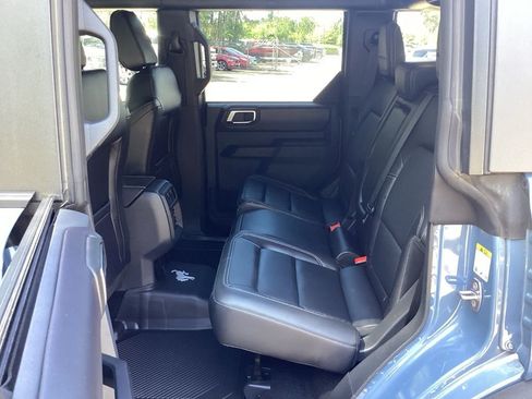 New 2025 Ford Bronco Outer Banks w/ Sasquatch Package AWD/4WD image 41