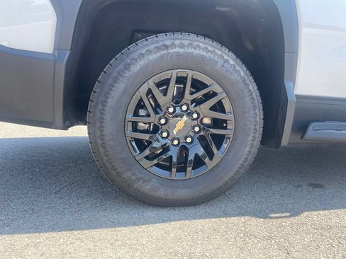 Used 2024 Chevrolet Silverado EV W/T AWD/4WD image 8