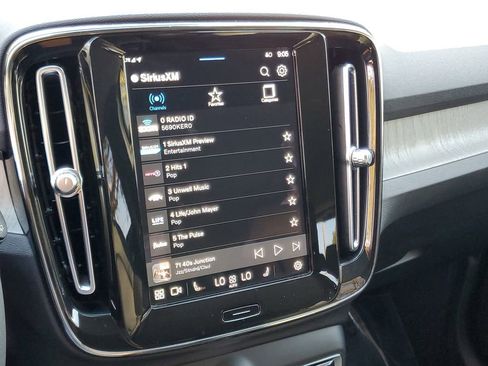 Certified 2024 Volvo XC40 B5 Core AWD/4WD image 24