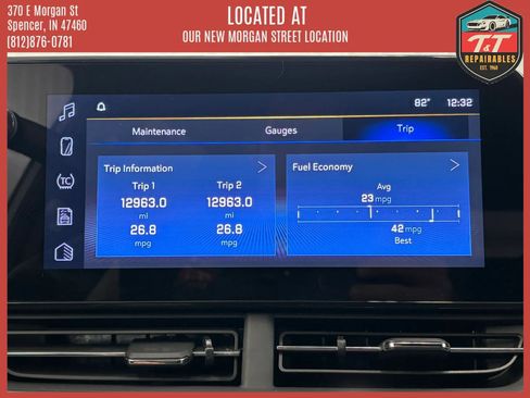 Used 2024 Chevrolet Trax RS w/ Sunroof Package FWD image 40