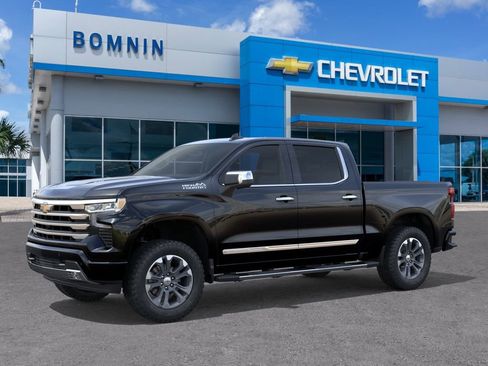 New 2026 Chevrolet Silverado 1500 High Country w/ Technology Package AWD/4WD image 3