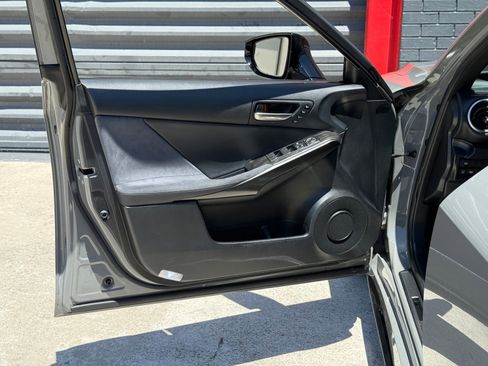 Used 2022 Lexus IS 500 w/ Accessory Package RWD image 16