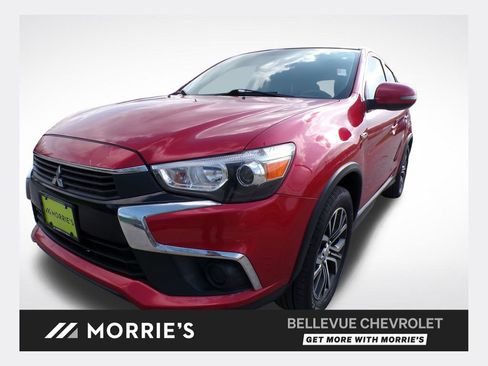 Used 2017 Mitsubishi Outlander Sport ES AWD/4WD image 1