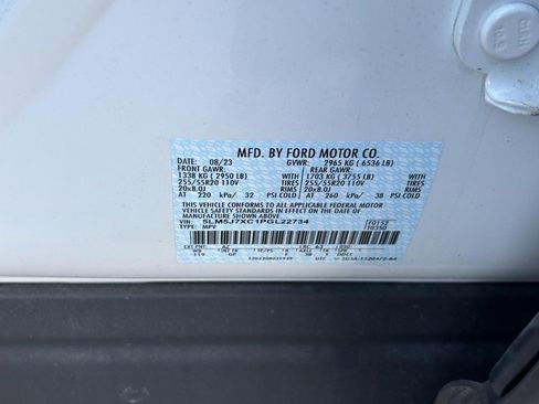 Used 2023 Lincoln Aviator Reserve w/ Equipment Group 201A image 25