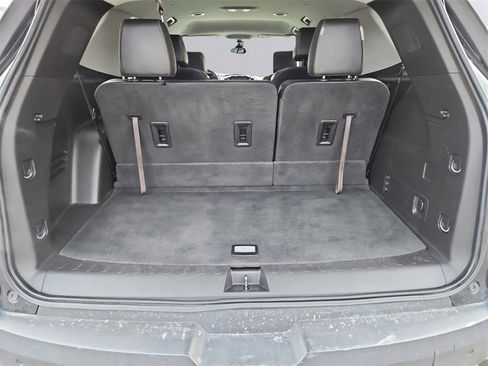 Used 2019 Chevrolet Traverse RS image 37