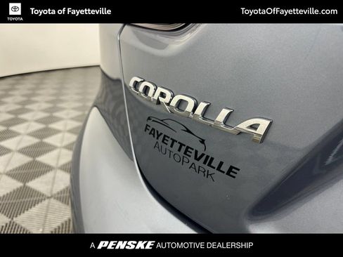 Used 2025 Toyota Corolla LE FWD image 24