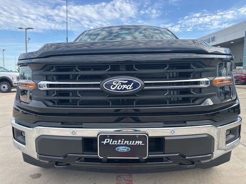 New 2025 Ford F150 XLT w/ Equipment Group 302A MID image 2