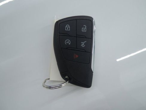 Used 2023 Buick Envision Essence image 37