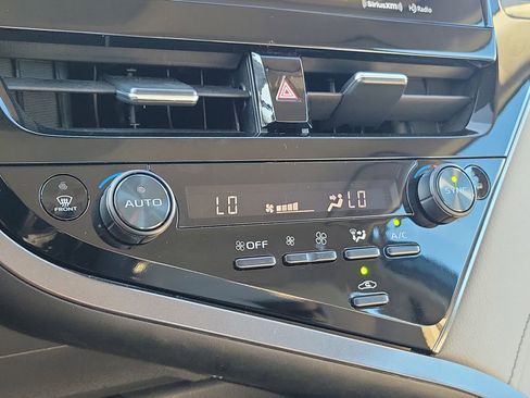 Used 2024 Toyota Camry XSE FWD image 27