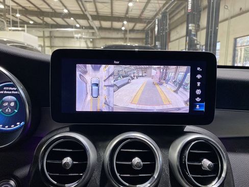 Certified 2022 Mercedes-Benz GLC 300 w/ Premium Package Lite image 6