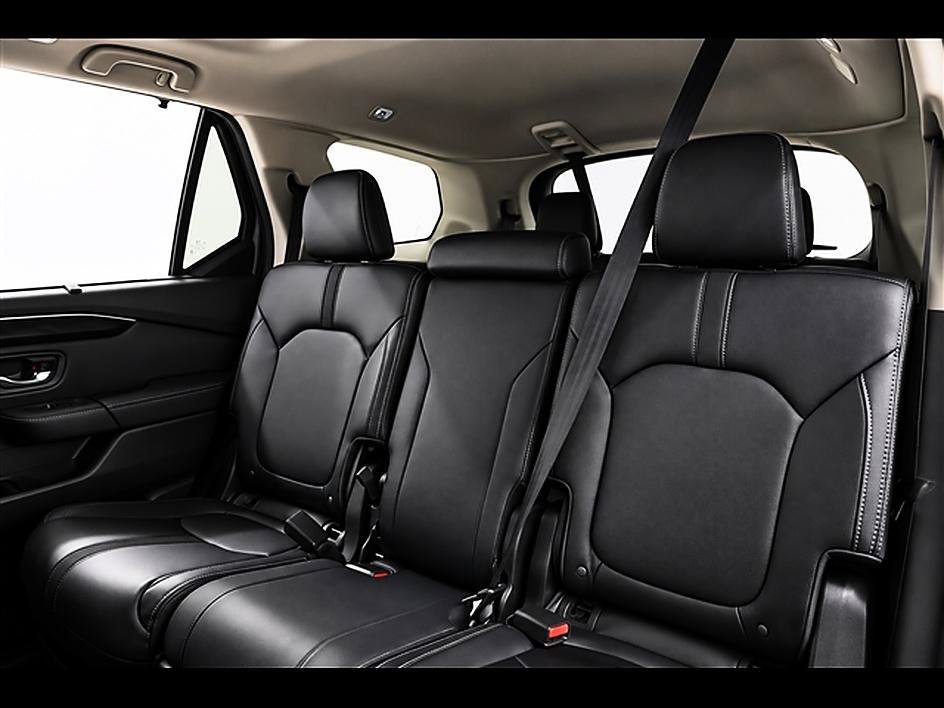 Used 2023 Honda Pilot Touring image 10