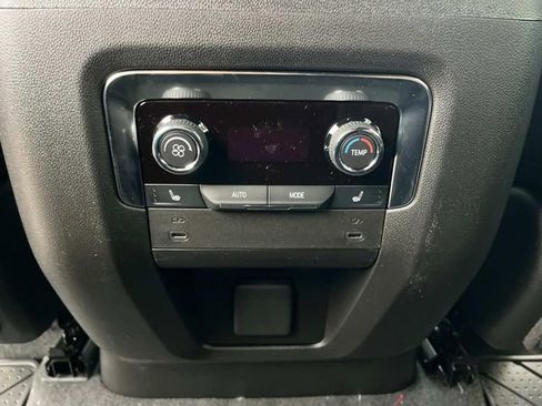 New 2025 Chevrolet Tahoe Premier image 19