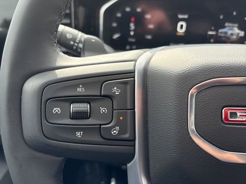 Used 2026 GMC Sierra 1500 SLT w/ SLT Premium Package image 31