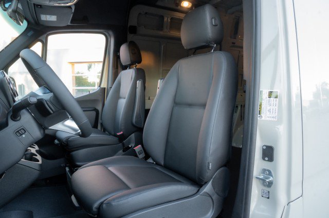 Used 2026 Mercedes-Benz Sprinter 2500 image 20