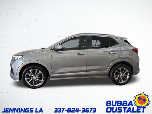 Used 2023 Buick Encore GX Select w/ Sport Touring Package image 3