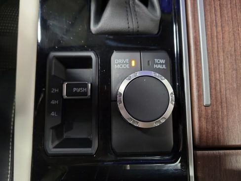 Used 2023 Toyota Tundra Capstone AWD/4WD image 16