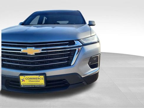 Certified 2023 Chevrolet Traverse LT image 10