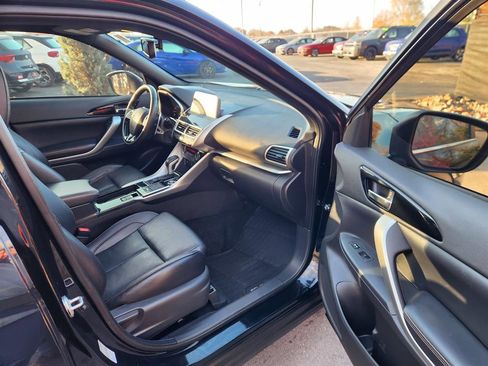 Used 2020 Mitsubishi Eclipse Cross SEL image 11