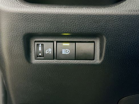 Used 2024 Toyota RAV4 XLE image 17