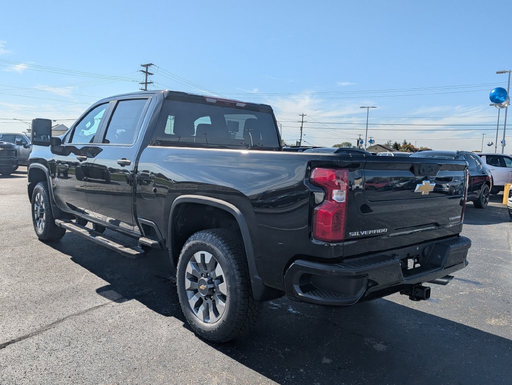 New 2026 Chevrolet Silverado 2500 Custom w/ Custom Value Package AWD/4WD image 5