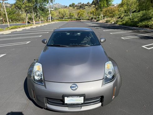 Used 2007 Nissan 350Z Enthusiast w/ Cargo Convenience Pkg RWD image 9