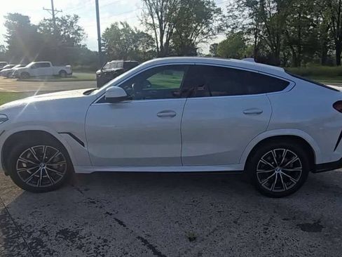 Used 2022 BMW X6 xDrive40i AWD/4WD image 6
