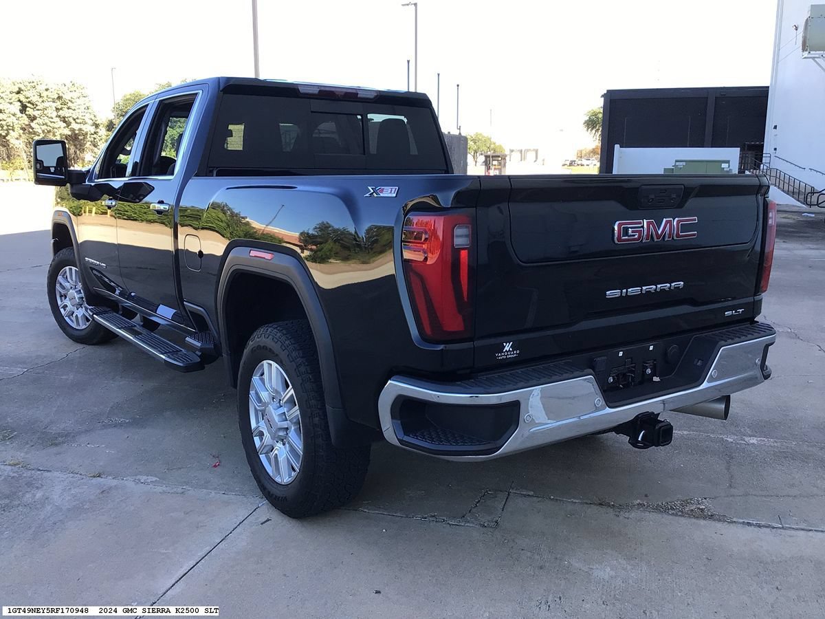 Used 2024 GMC Sierra 2500 SLT w/ Texas SLT Premium Package AWD/4WD image 6