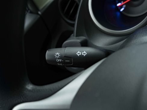 Used 2013 Honda Fit image 22
