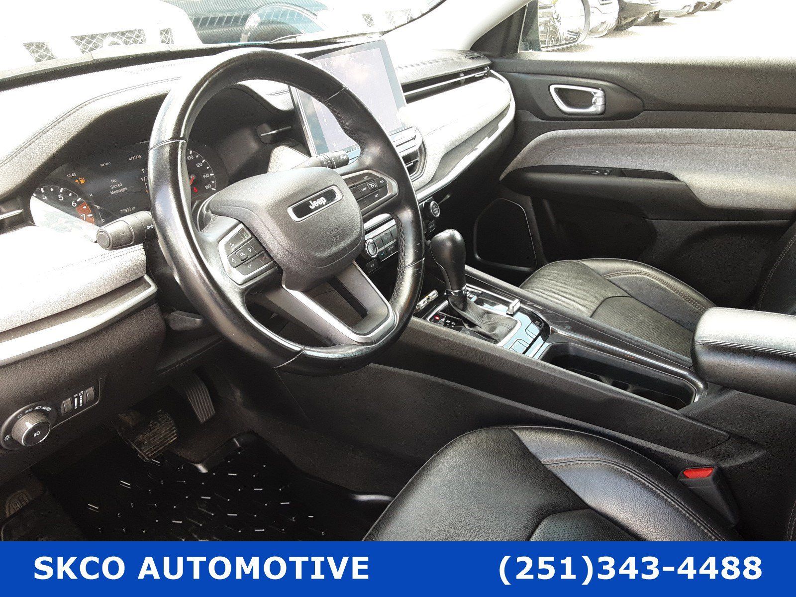 Used 2022 Jeep Compass Latitude w/ Mopar Graphics Package AWD/4WD image 20