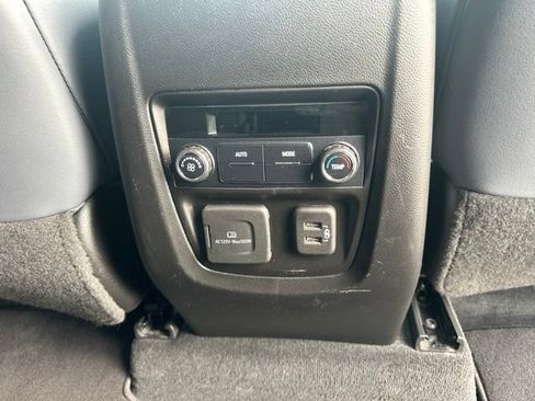 Used 2021 Buick Enclave Essence w/ Sound and Sites Package AWD/4WD image 50