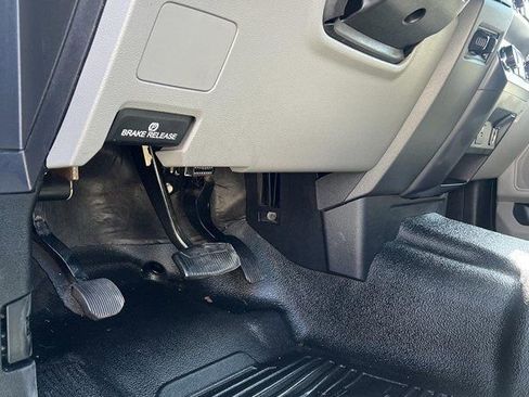 Used 2019 Ford F350 XL w/ Power Equipment Group image 11