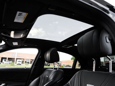 Used 2019 Mercedes-Benz S 63 AMG S 4MATIC Sedan image 4