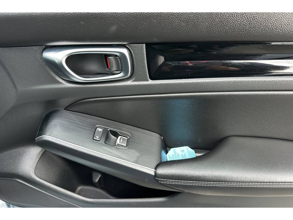 Used 2023 Honda Civic Touring image 18
