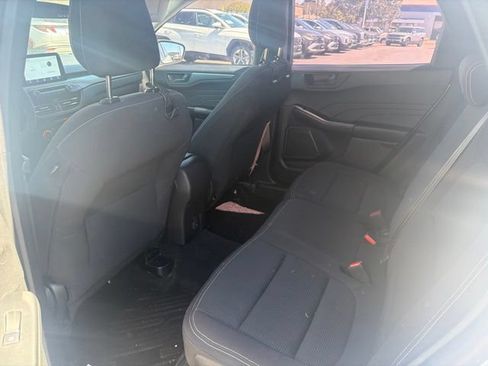Used 2023 Ford Escape FWD image 8