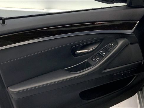 Used 2015 BMW 528i Sedan image 19