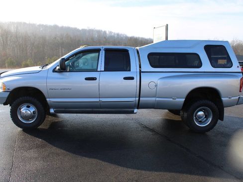 Used 2004 Dodge Ram 3500 Truck SLT w/ Sport Appearance Group image 2
