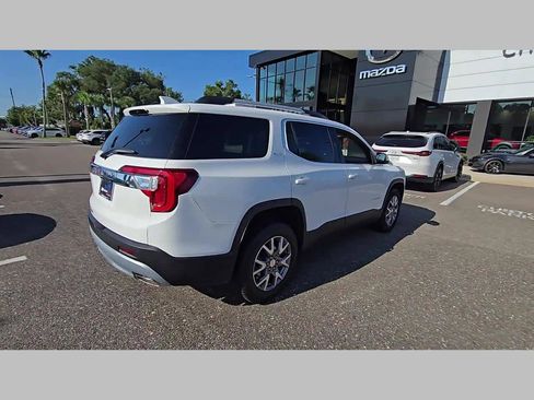 Used 2021 GMC Acadia SLT w/ Preferred Package image 32