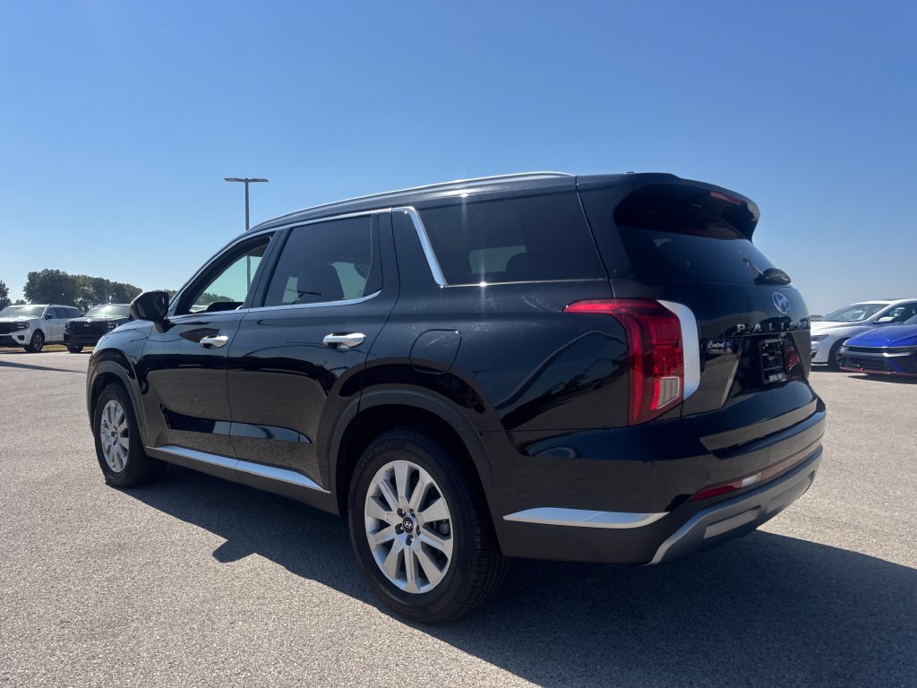 Used 2025 Hyundai Palisade SEL AWD/4WD image 4