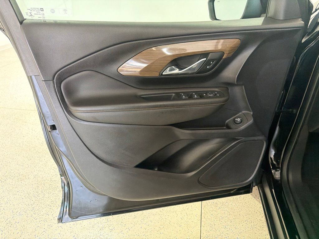 Used 2021 GMC Terrain SLE w/ Driver Convenience Package AWD/4WD image 20