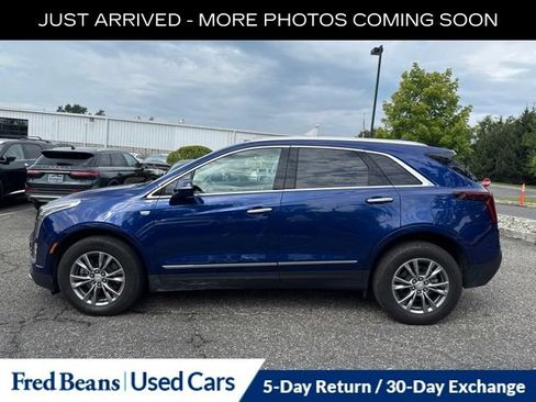 Used 2023 Cadillac XT5 Premium Luxury w/ Technology Package AWD/4WD image 4