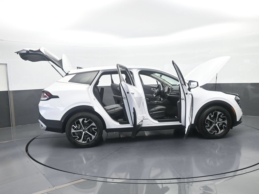 Used 2025 Kia Sportage EX FWD image 74