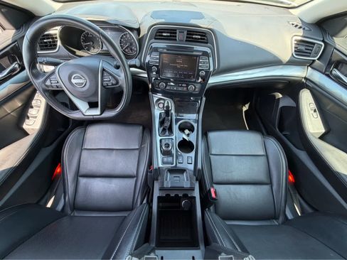 Used 2023 Nissan Maxima SV w/ Floor Mat Group FWD image 17
