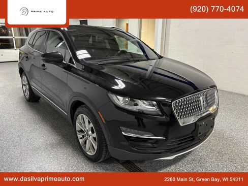 Used 2019 Lincoln MKC Select w/ Vista Value Package image 1