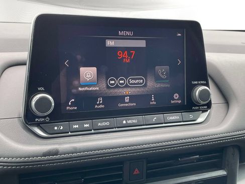 Used 2026 Nissan Rogue SV FWD image 27