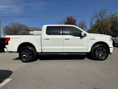 Used 2022 Ford F150 Lightning Lariat w/ Tow Technology Package AWD/4WD image 4